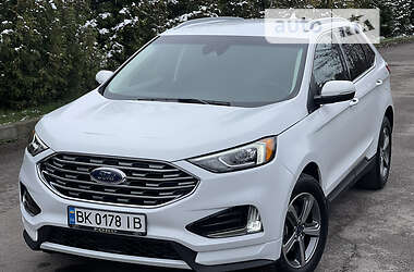 Позашляховик / Кросовер Ford Edge 2020 в 
