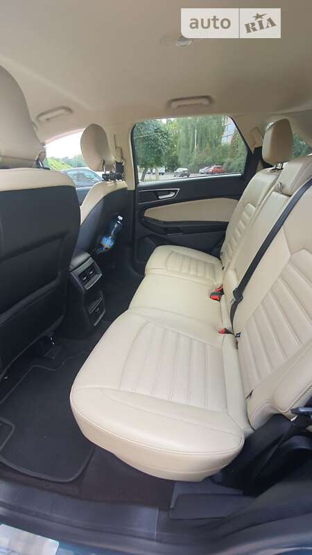 Внедорожник / Кроссовер Ford Edge 2016 в Киеве