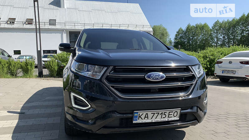 Внедорожник / Кроссовер Ford Edge 2016 в 