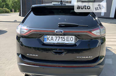 Внедорожник / Кроссовер Ford Edge 2016 в 