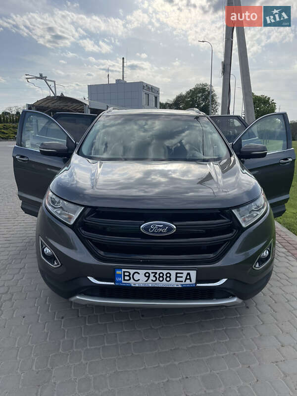 Внедорожник / Кроссовер Ford Edge 2016 в Мостиске