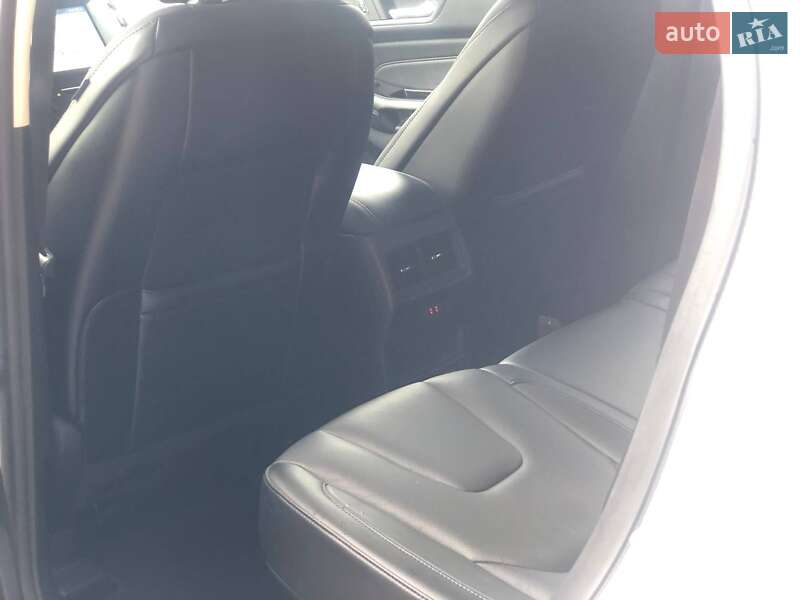 Внедорожник / Кроссовер Ford Edge 2017 в Ровно