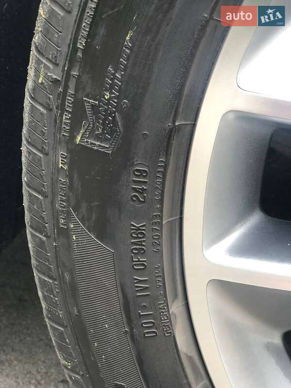 Позашляховик / Кросовер Ford Edge 2017 в Рівному