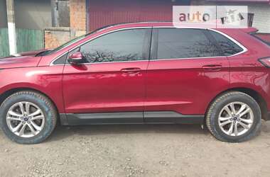 Внедорожник / Кроссовер Ford Edge 2017 в 