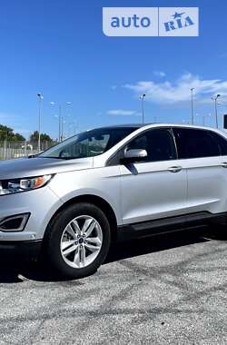 Внедорожник / Кроссовер Ford Edge 2016 в 