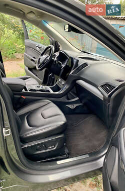 Внедорожник / Кроссовер Ford Edge 2021 в 