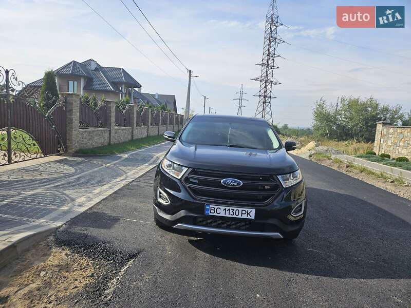 Внедорожник / Кроссовер Ford Edge 2017 в Новояворовске