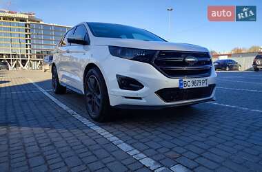 Позашляховик / Кросовер Ford Edge 2016 в 