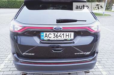 Внедорожник / Кроссовер Ford Edge 2015 в 