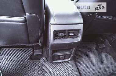 Внедорожник / Кроссовер Ford Edge 2015 в 