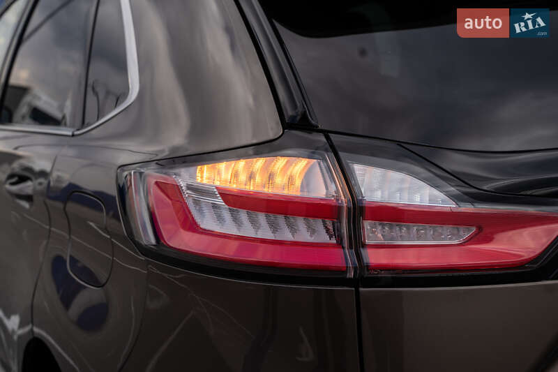 Внедорожник / Кроссовер Ford Edge 2019 в Ивано-Франковске