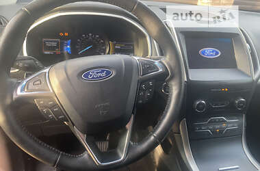 Внедорожник / Кроссовер Ford Edge 2020 в 
