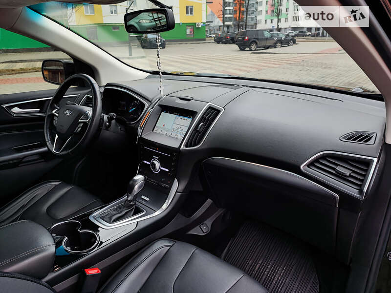 Внедорожник / Кроссовер Ford Edge 2017 в Ивано-Франковске