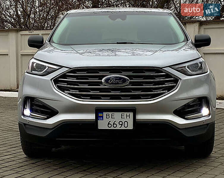 Внедорожник / Кроссовер Ford Edge 2018 в Тернополе