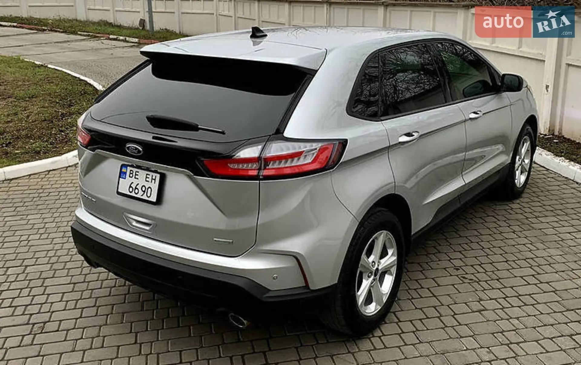 Ford Edge 2018 VIN 2FMPK3G93KBB20256 фото оголошення 12 з 30