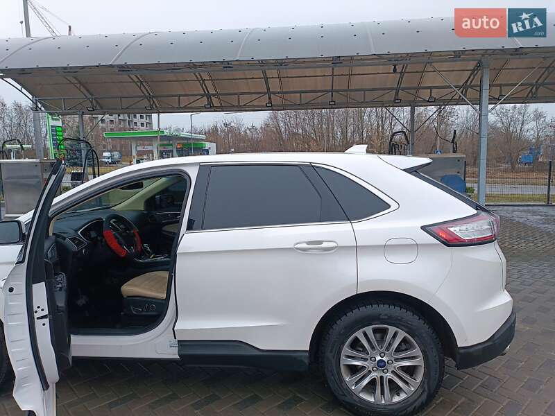 Позашляховик / Кросовер Ford Edge 2017 в Полтаві фото 10 Позашляховик / Кросовер Ford Edge 2017 в Полтаві