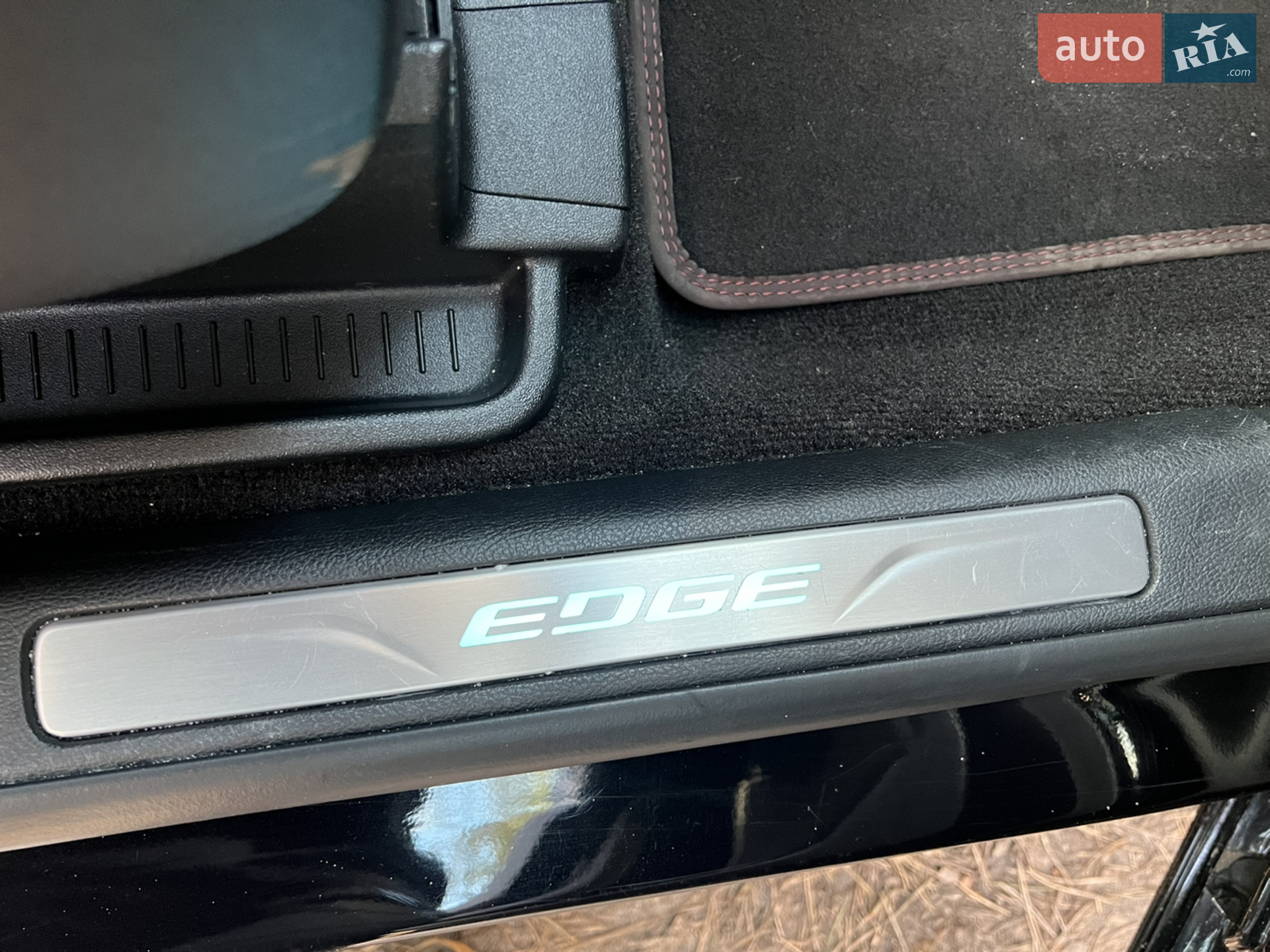 2020 Ford Edge - мініатюра 23