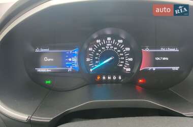 Внедорожник / Кроссовер Ford Edge 2019 в 