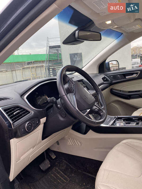 Позашляховик / Кросовер Ford Edge 2018 в Чернівцях фото 10 Позашляховик / Кросовер Ford Edge 2018 в Чернівцях