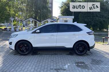 Внедорожник / Кроссовер Ford Edge 2015 в Кицмани