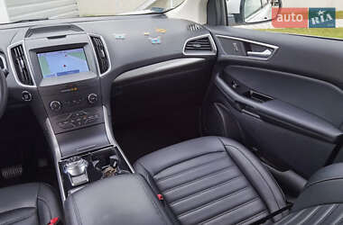 Внедорожник / Кроссовер Ford Edge 2020 в 
