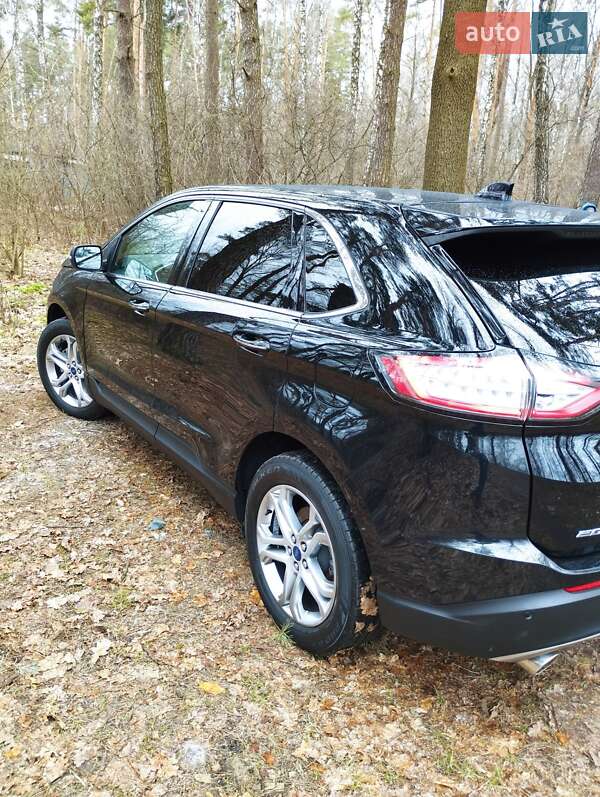 Внедорожник / Кроссовер Ford Edge 2016 в Чернигове