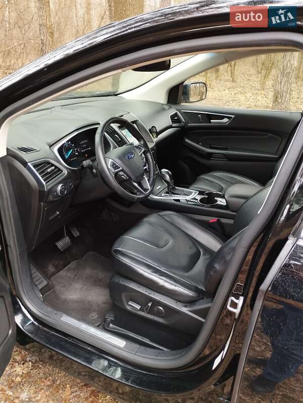Внедорожник / Кроссовер Ford Edge 2016 в Чернигове