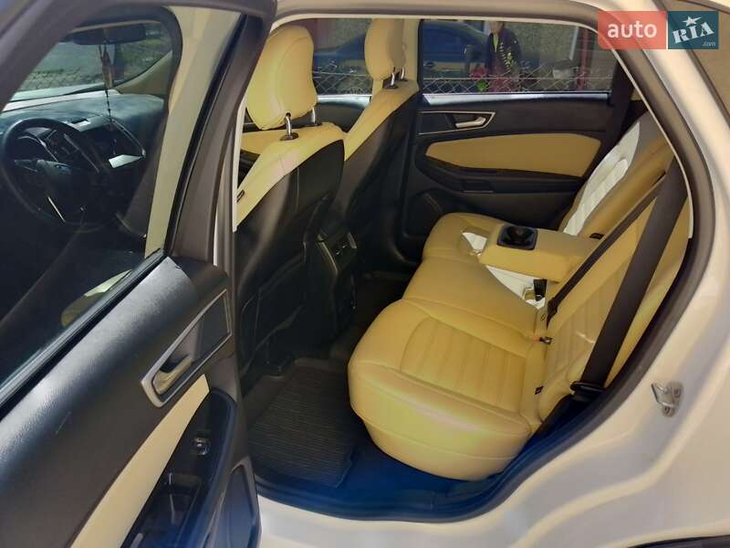 Позашляховик / Кросовер Ford Edge 2019 в Дрогобичі
