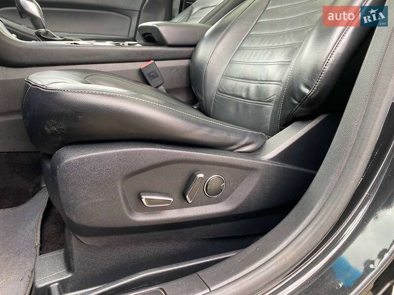 Внедорожник / Кроссовер Ford Edge 2015 в Львове