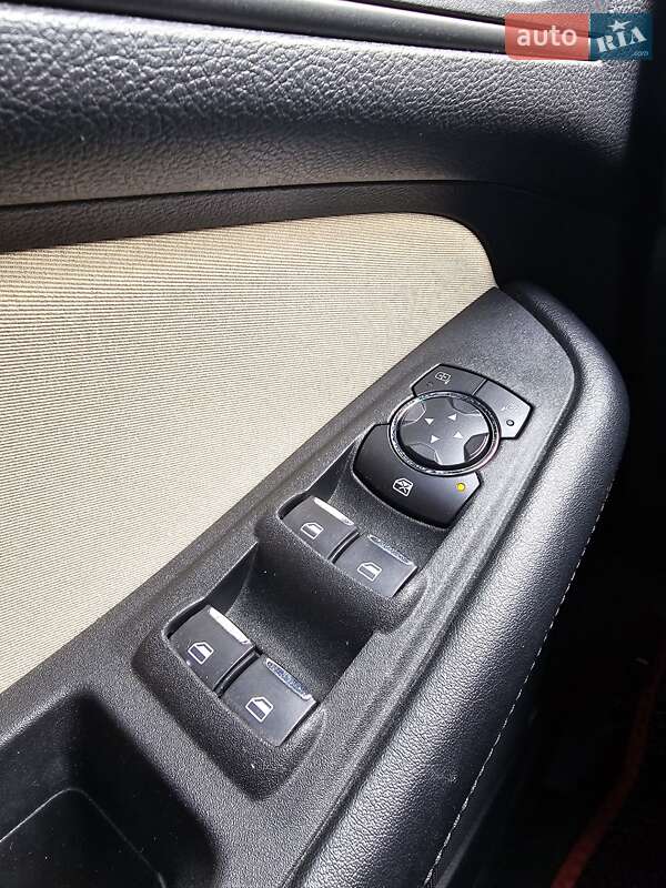 Внедорожник / Кроссовер Ford Edge 2015 в Днепре фото 15 Внедорожник / Кроссовер Ford Edge 2015 в Днепре