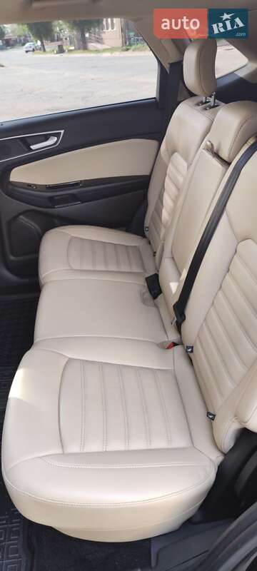 Позашляховик / Кросовер Ford Edge 2018 в Запоріжжі