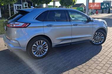 Внедорожник / Кроссовер Ford Edge 2020 в 