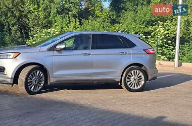 Внедорожник / Кроссовер Ford Edge 2020 в 