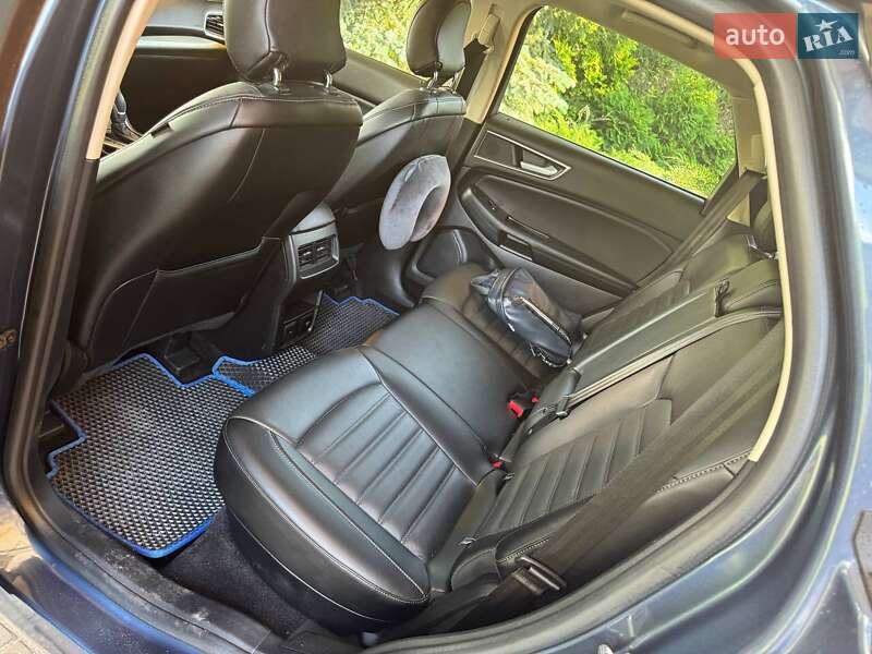 Внедорожник / Кроссовер Ford Edge 2018 в Киеве