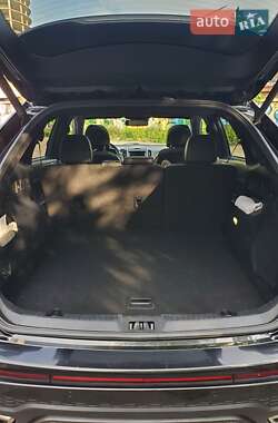 Внедорожник / Кроссовер Ford Edge 2015 в 