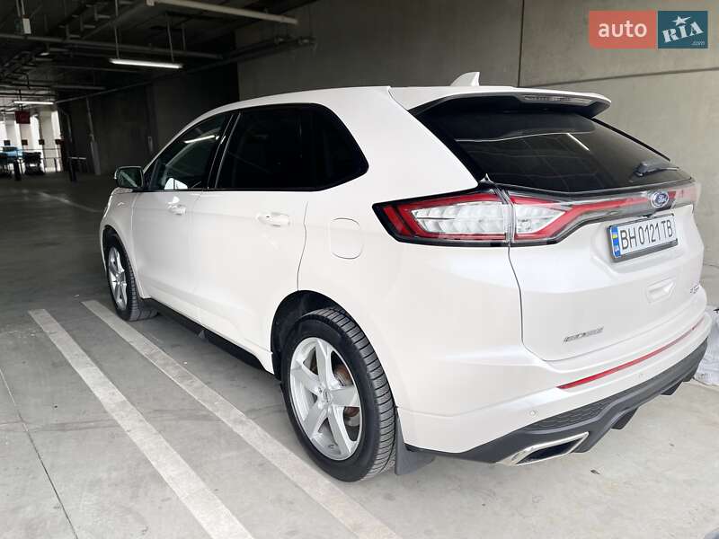 Позашляховик / Кросовер Ford Edge 2016 в Чорноморську