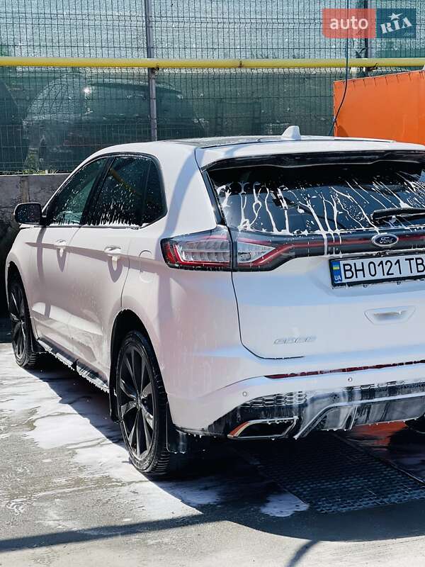 Позашляховик / Кросовер Ford Edge 2016 в Чорноморську