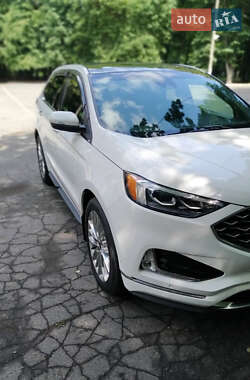 Позашляховик / Кросовер Ford Edge 2020 в 