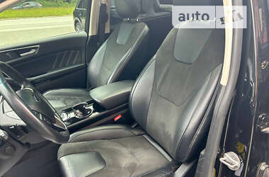 Внедорожник / Кроссовер Ford Edge 2016 в 