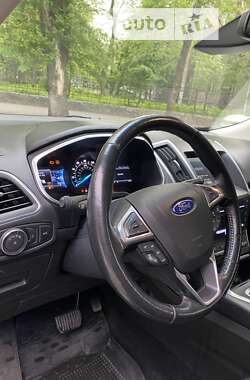 Внедорожник / Кроссовер Ford Edge 2015 в Днепре