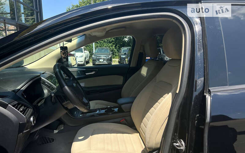 Позашляховик / Кросовер Ford Edge 2017 в Івано-Франківську