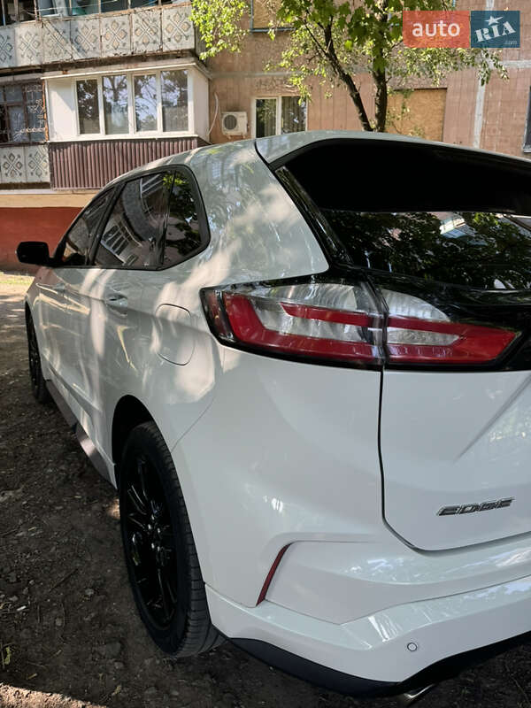 Внедорожник / Кроссовер Ford Edge 2020 в Харькове