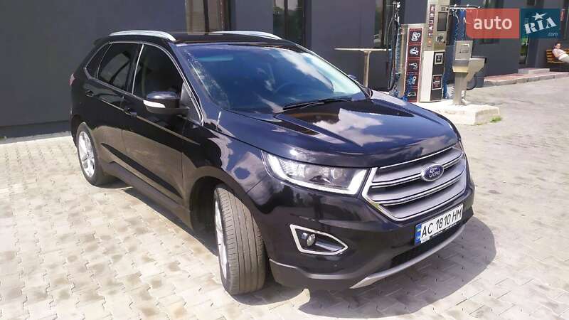 Внедорожник / Кроссовер Ford Edge 2017 в 