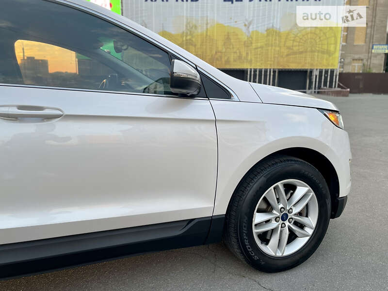 Позашляховик / Кросовер Ford Edge 2015 в Харкові