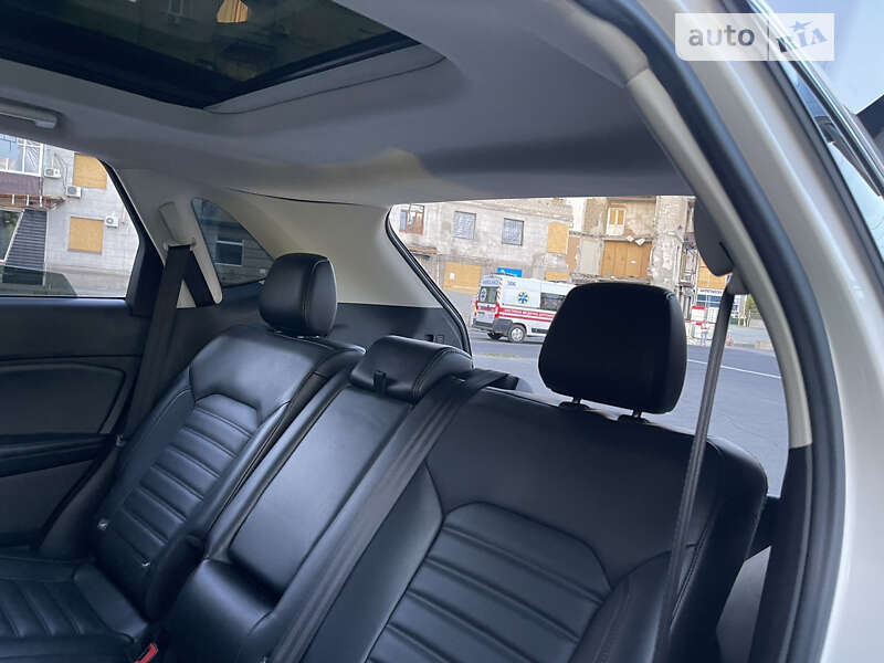 Позашляховик / Кросовер Ford Edge 2015 в Харкові