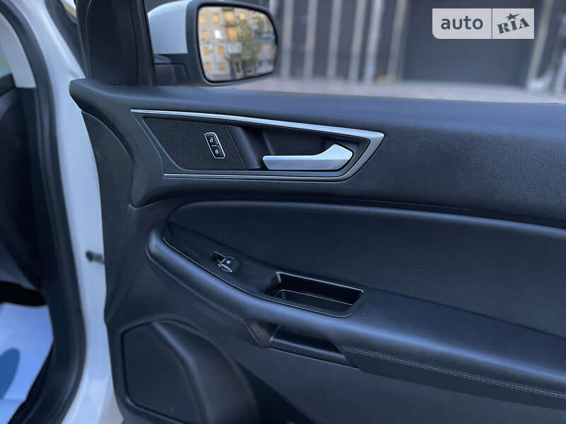 Позашляховик / Кросовер Ford Edge 2015 в Харкові