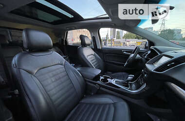 Внедорожник / Кроссовер Ford Edge 2015 в 