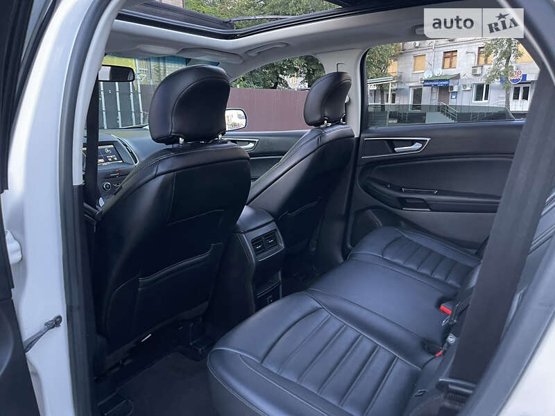 Позашляховик / Кросовер Ford Edge 2015 в Харкові