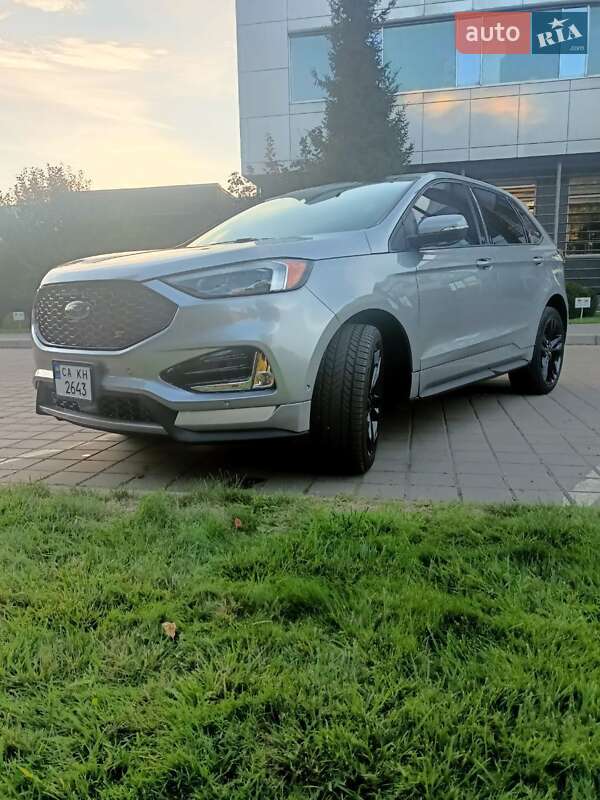 Внедорожник / Кроссовер Ford Edge 2021 в Киеве