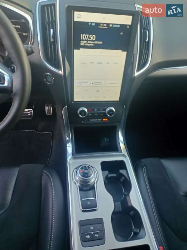 Внедорожник / Кроссовер Ford Edge 2021 в Киеве